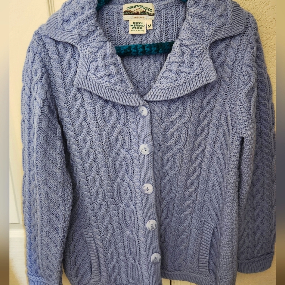 Aran Craft merino wool Cardigan from Ireland. - Picture 3 of 7